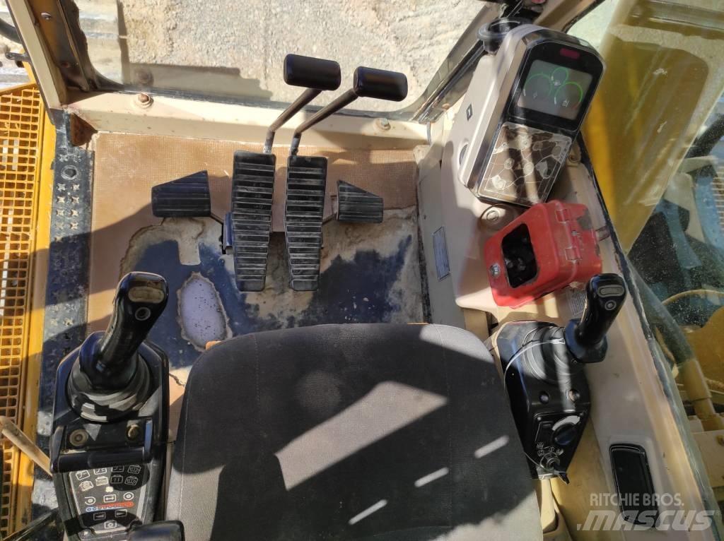 CAT 375 L Pásové rýpadlá