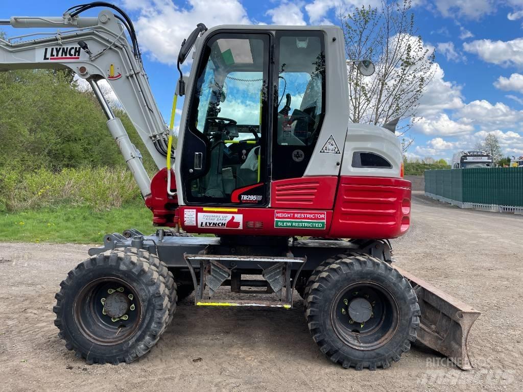 Takeuchi TB 295 W Kolesové rýpadlá