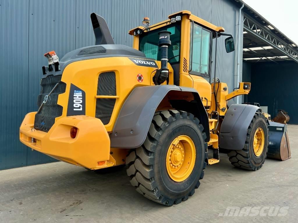 Volvo L90H Kolesové nakladače