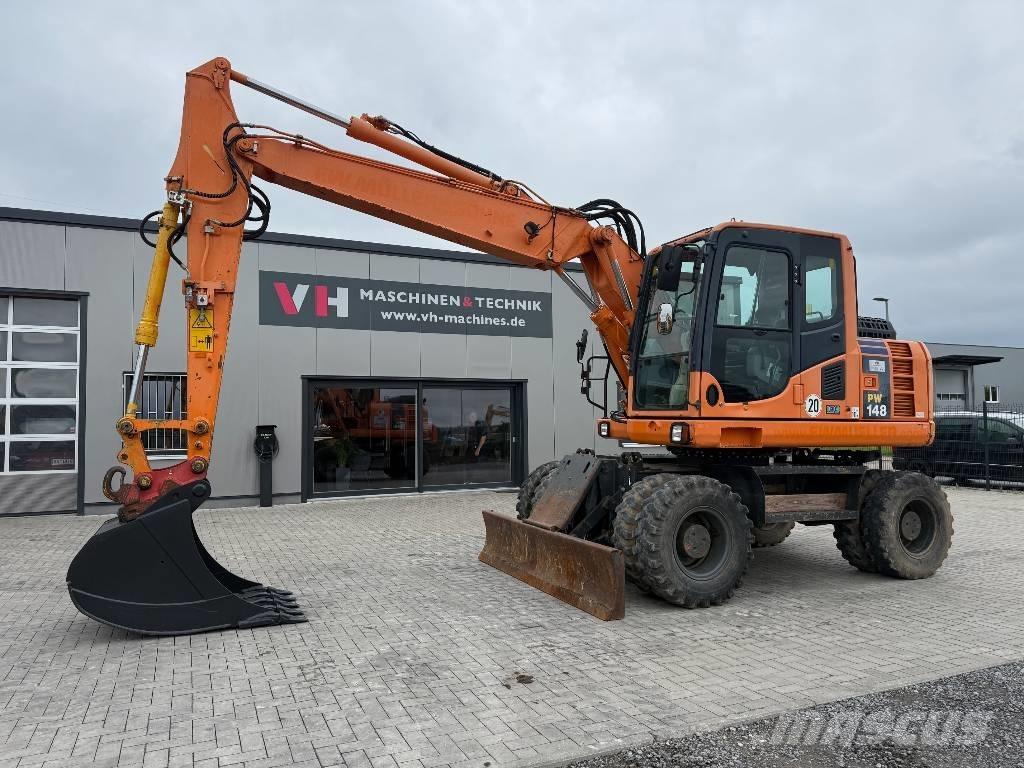 Komatsu PW 148-8 Kolesové rýpadlá