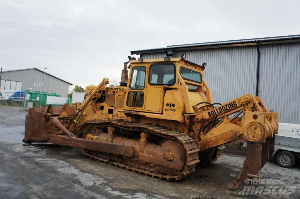 Komatsu D155A-1 Buldozéry