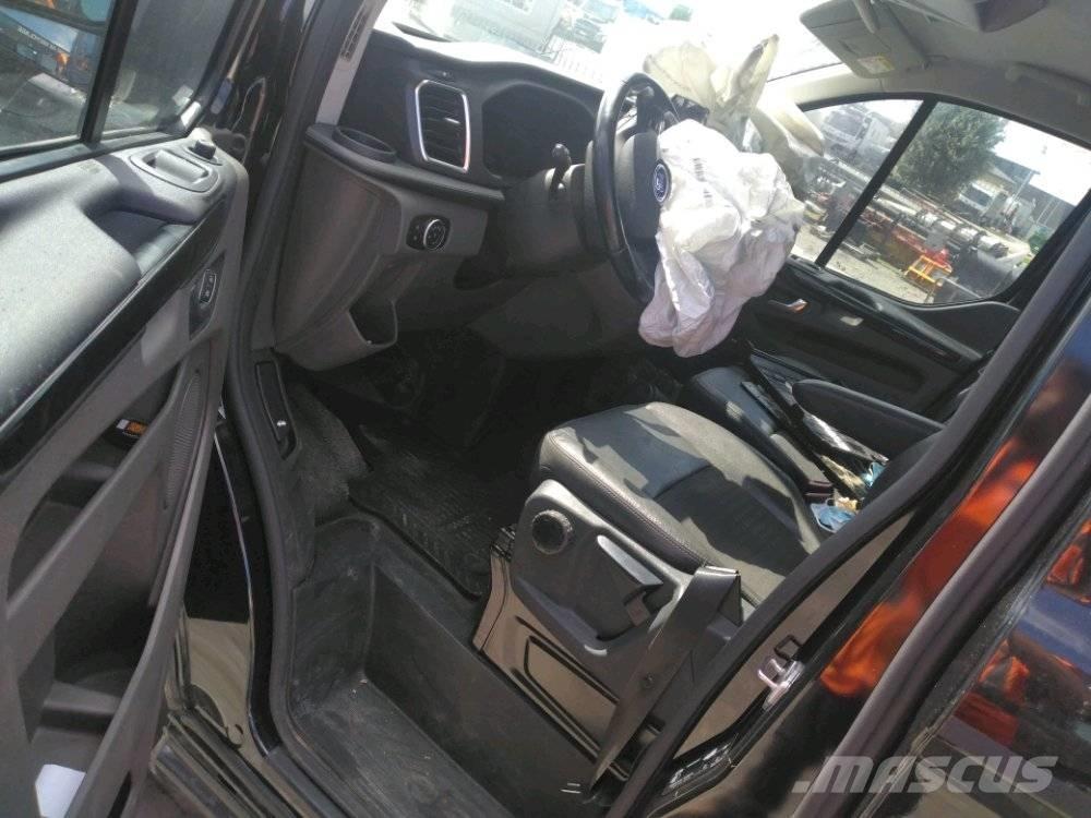 Ford TRANSIT CUSTOM Skriňová nadstavba