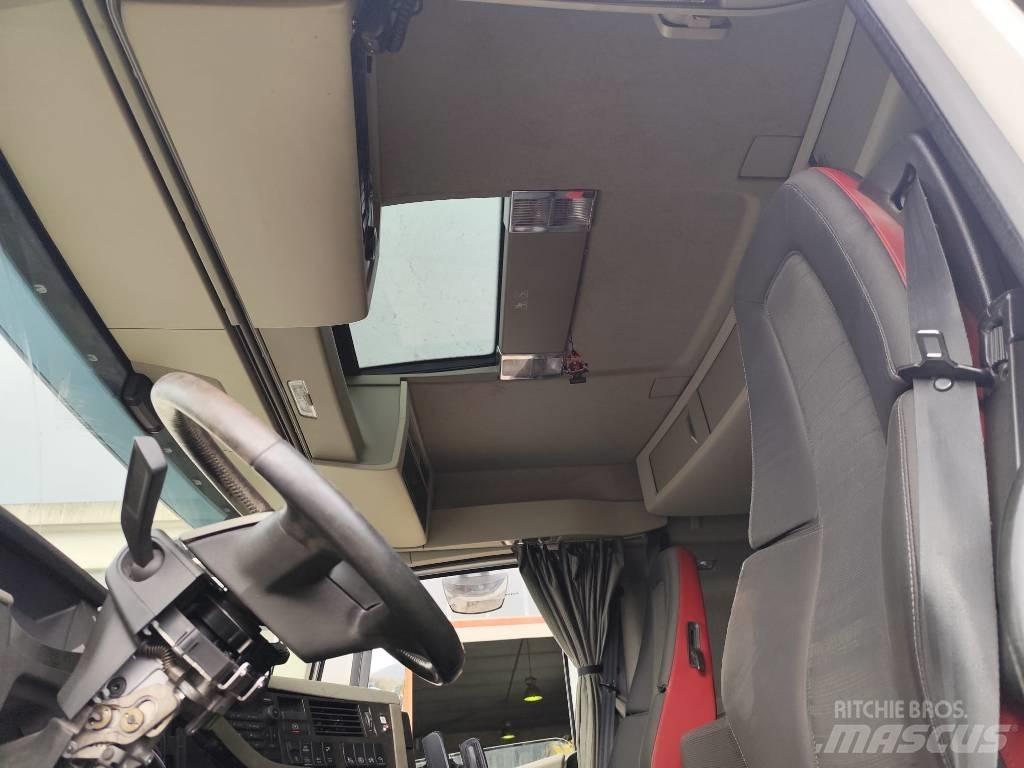 Volvo FH 13 540 Valník s navijakom