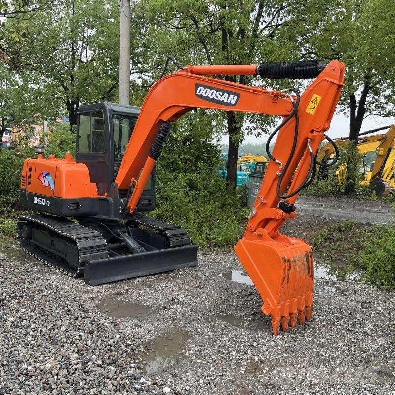 Doosan DH 60 Mini rýpadlá < 7t