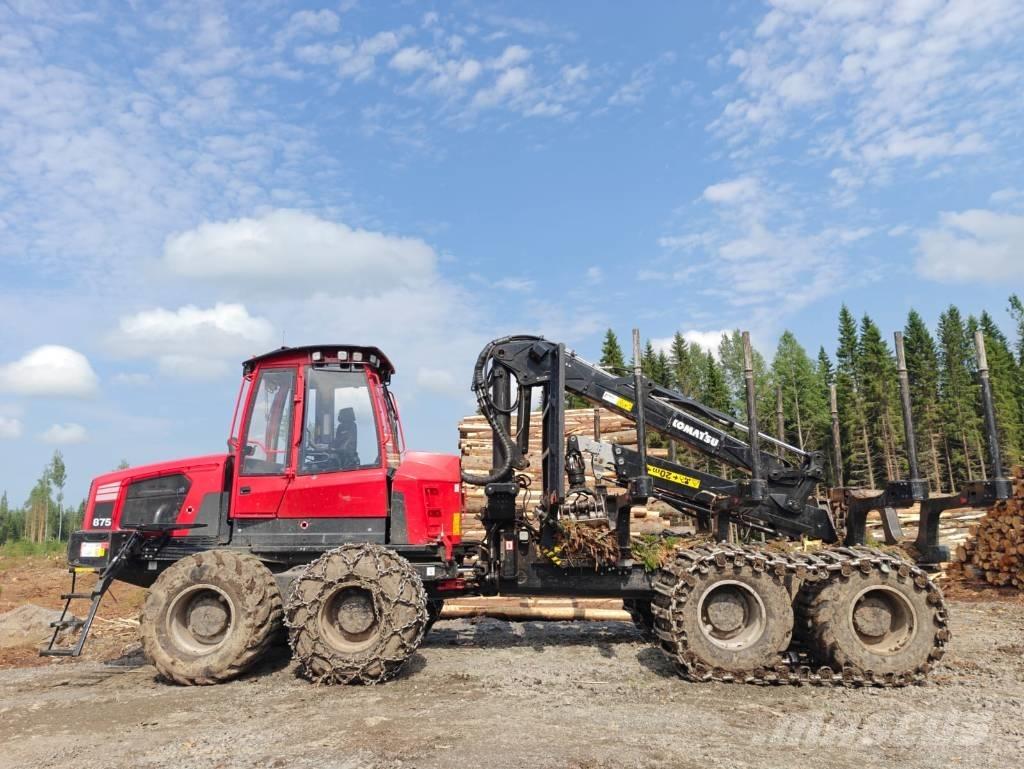 Komatsu 875 Lesné traktory