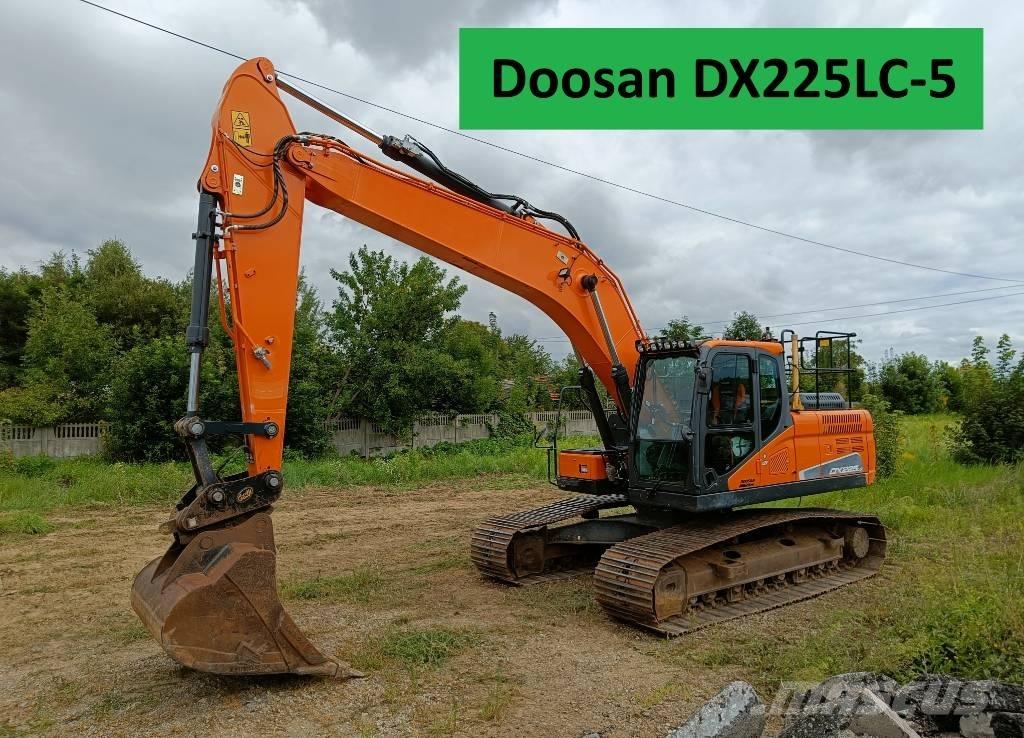 Doosan DX 225 LC-5 Pásové rýpadlá