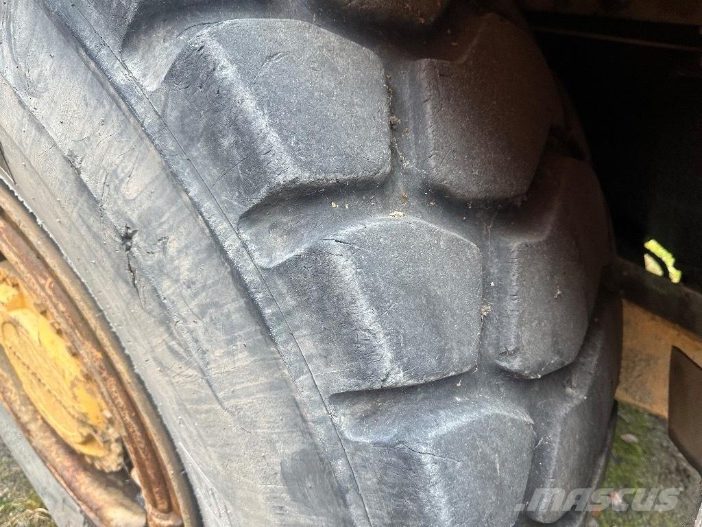 Volvo BM A25 6x6 Kĺbové nákladné autá