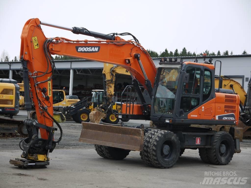 Doosan DX 170 W-5 Kolesové rýpadlá