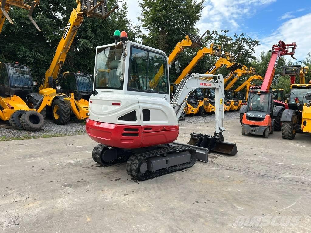 Takeuchi TB 230 Mini rýpadlá < 7t