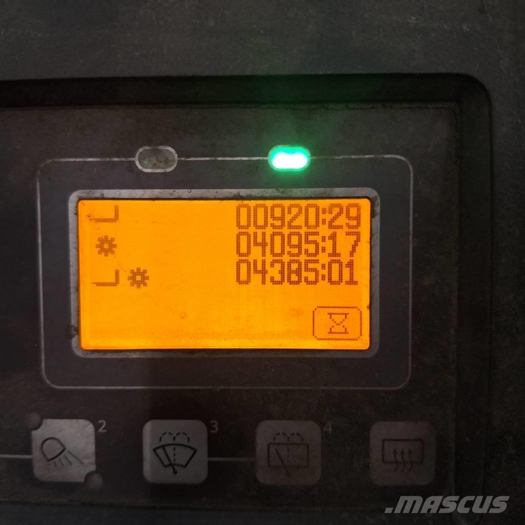 Toyota 8FBMT35 Akumulátorové vozíky