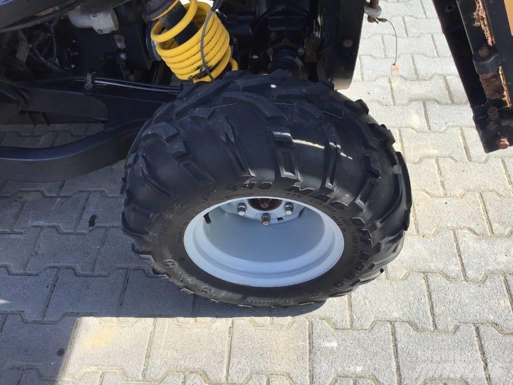 JCB Groundhog Golfové vozíky