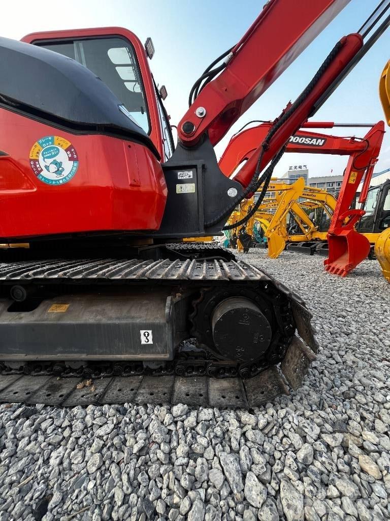 Kubota KX 080-3 Midi rýpadlá 7 t - 12 t