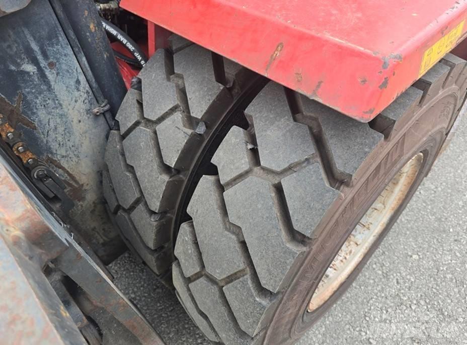 Kalmar DCD60-6 Dieselové vozíky