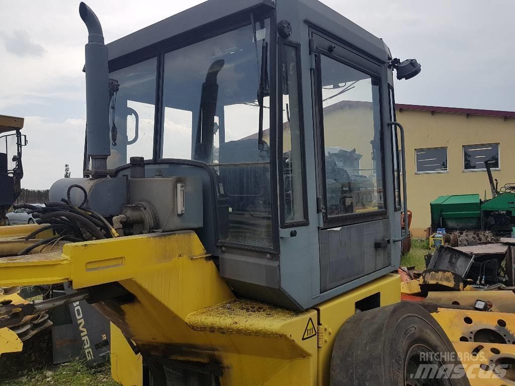Bomag BW 184 AD Kabíny a interiér