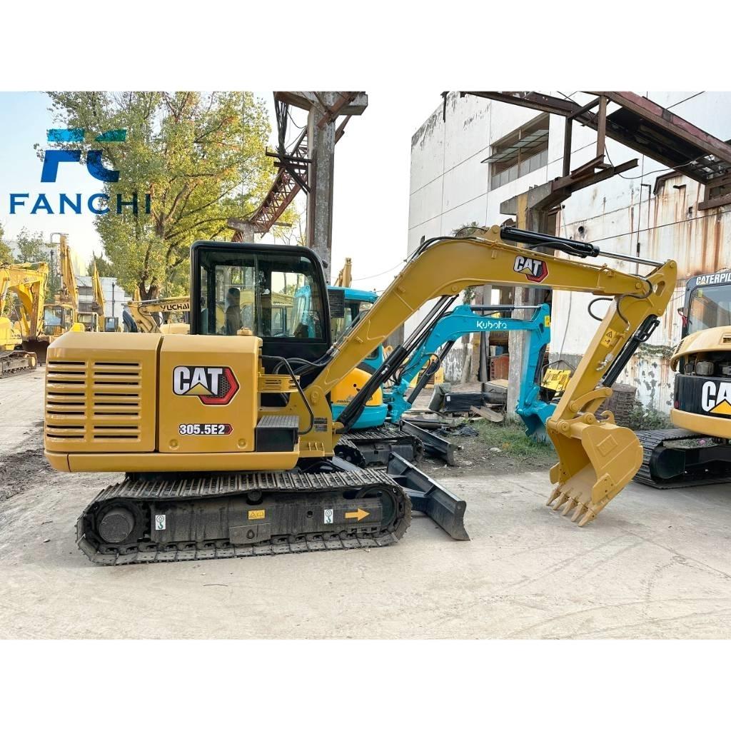 CAT 305.5e2 Pásové rýpadlá