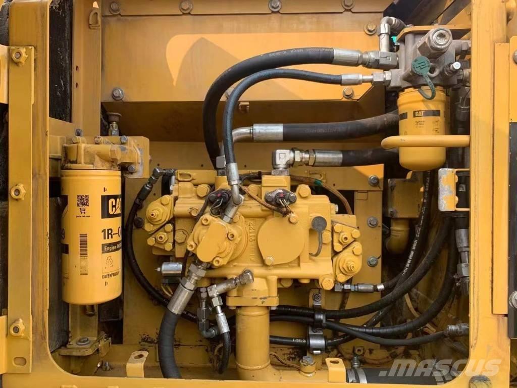 CAT 315 D L Pásové rýpadlá
