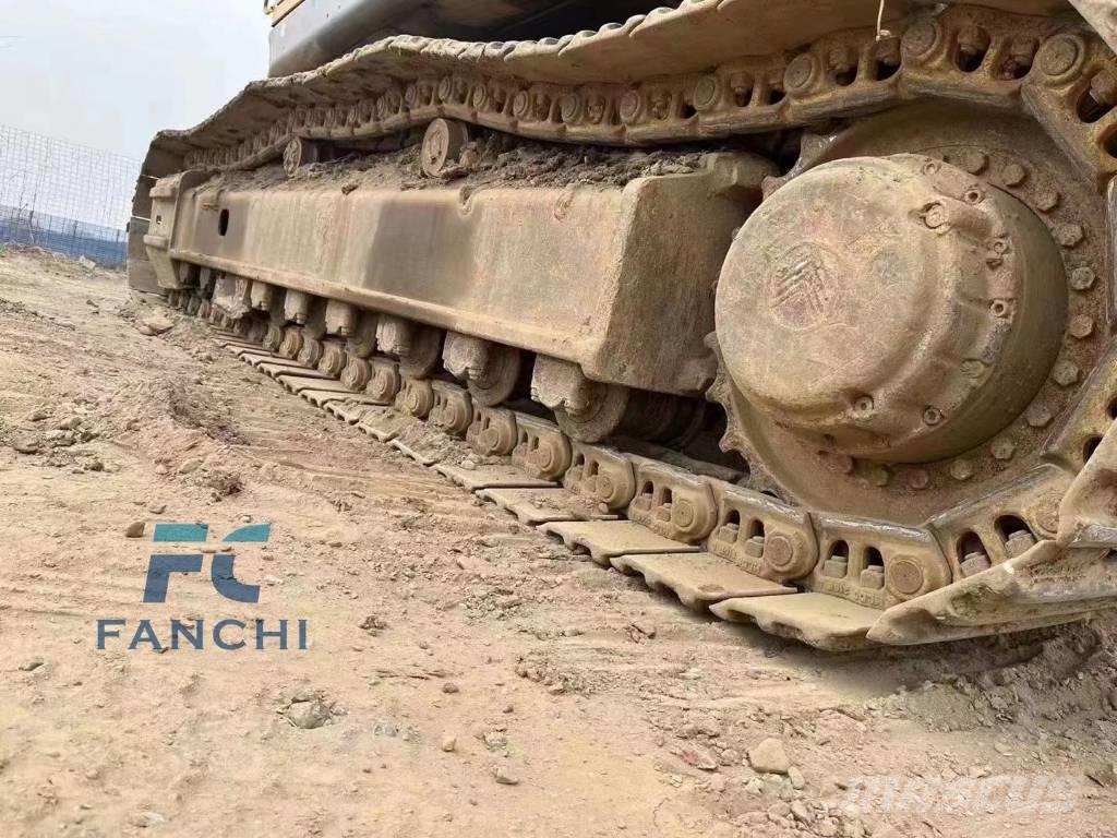 Volvo EC 460 B LC Pásové rýpadlá