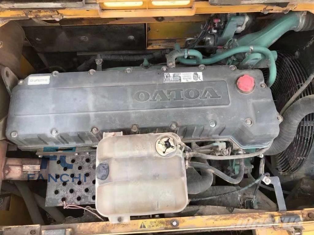 Volvo EC 460 B LC Pásové rýpadlá