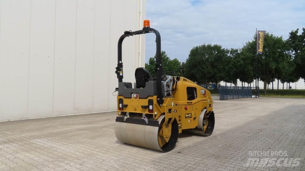 CAT CB4.0 Tandemové valce