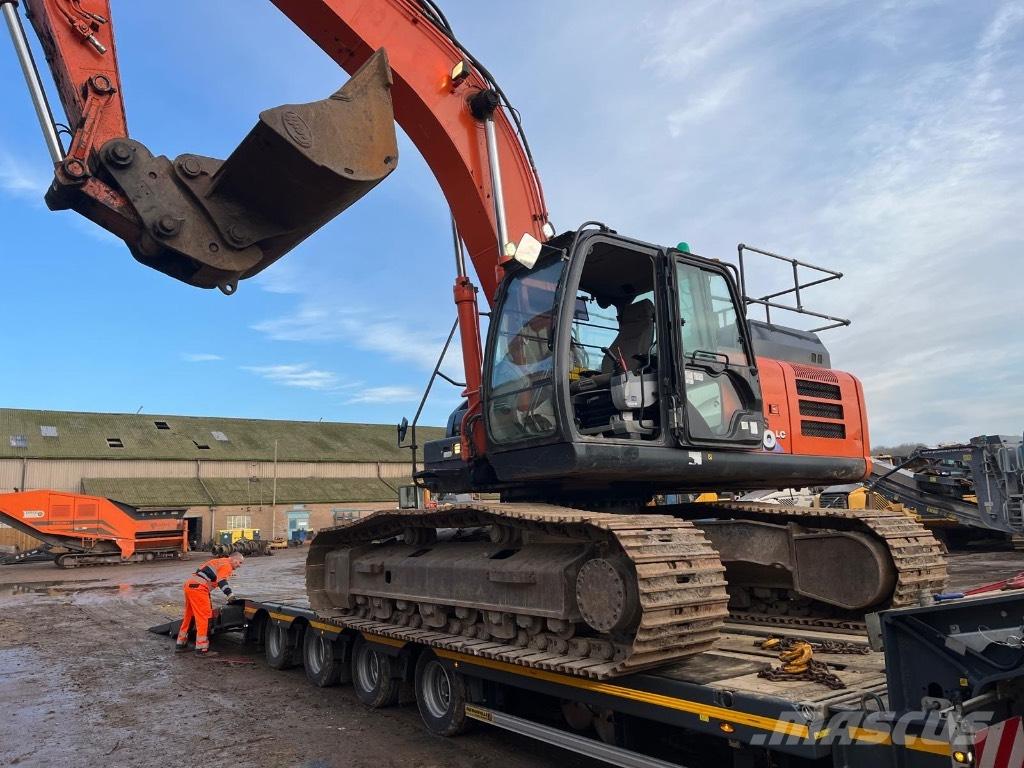 Hitachi ZX 300 LCN-7 Pásové dozéry