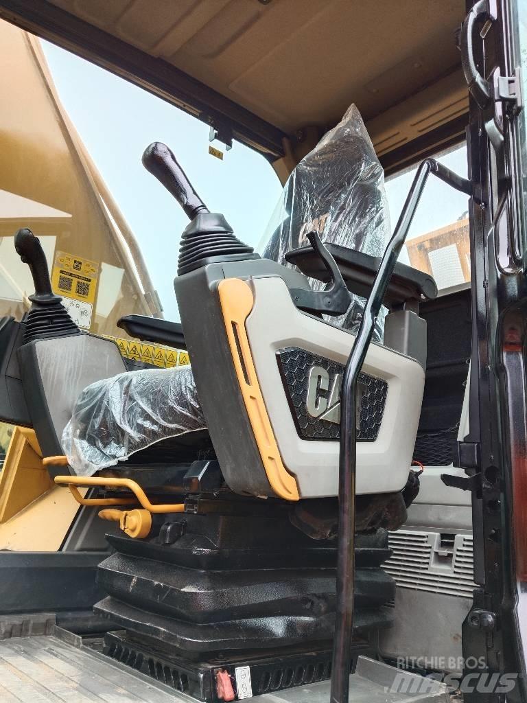 CAT 330GC Pásové rýpadlá