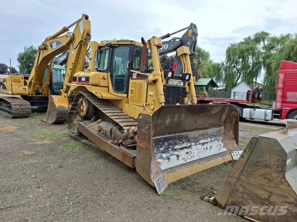CAT D 6 R Pásové dozéry