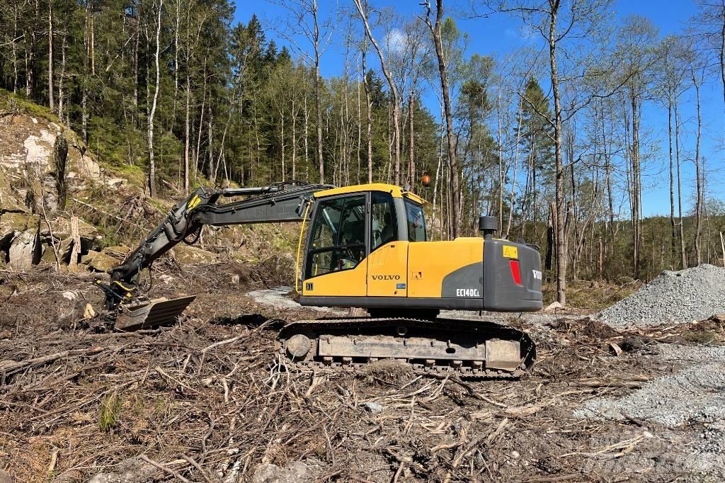 Volvo EC 140 C L Pásové rýpadlá