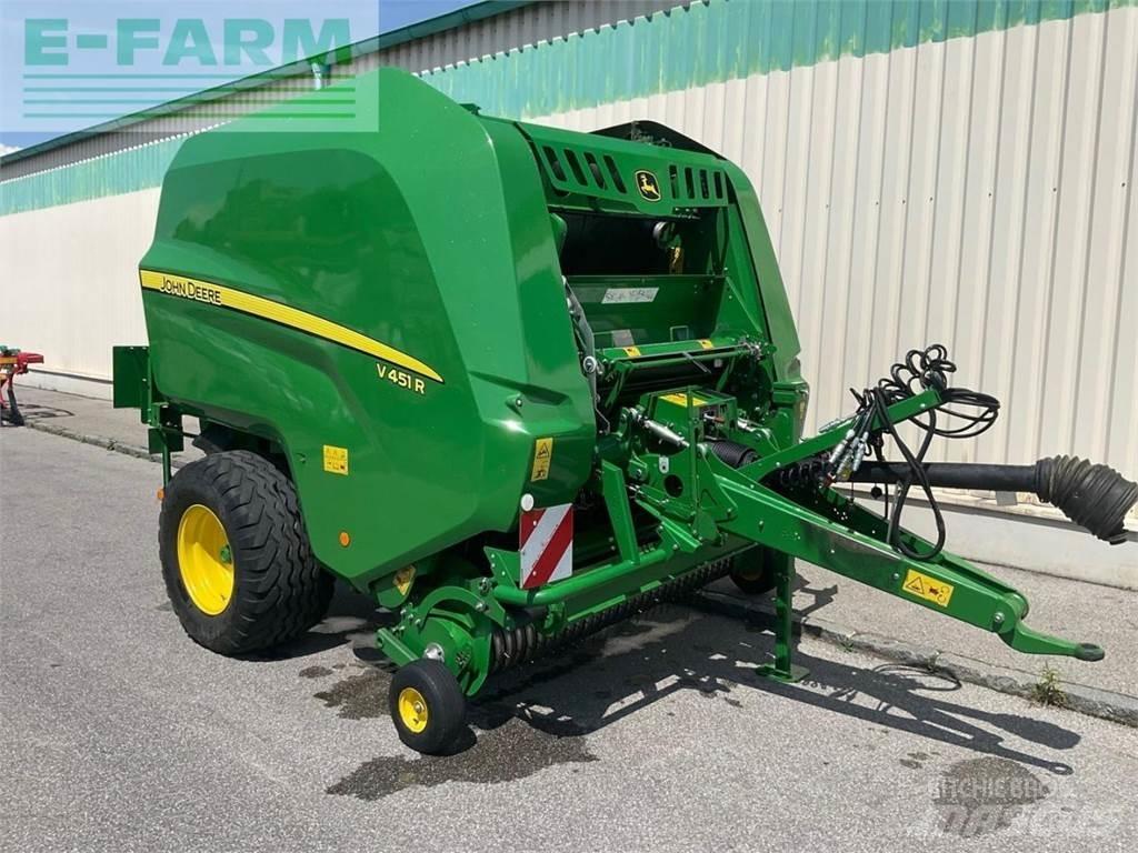 John Deere V451R Lisy na hranaté balíky
