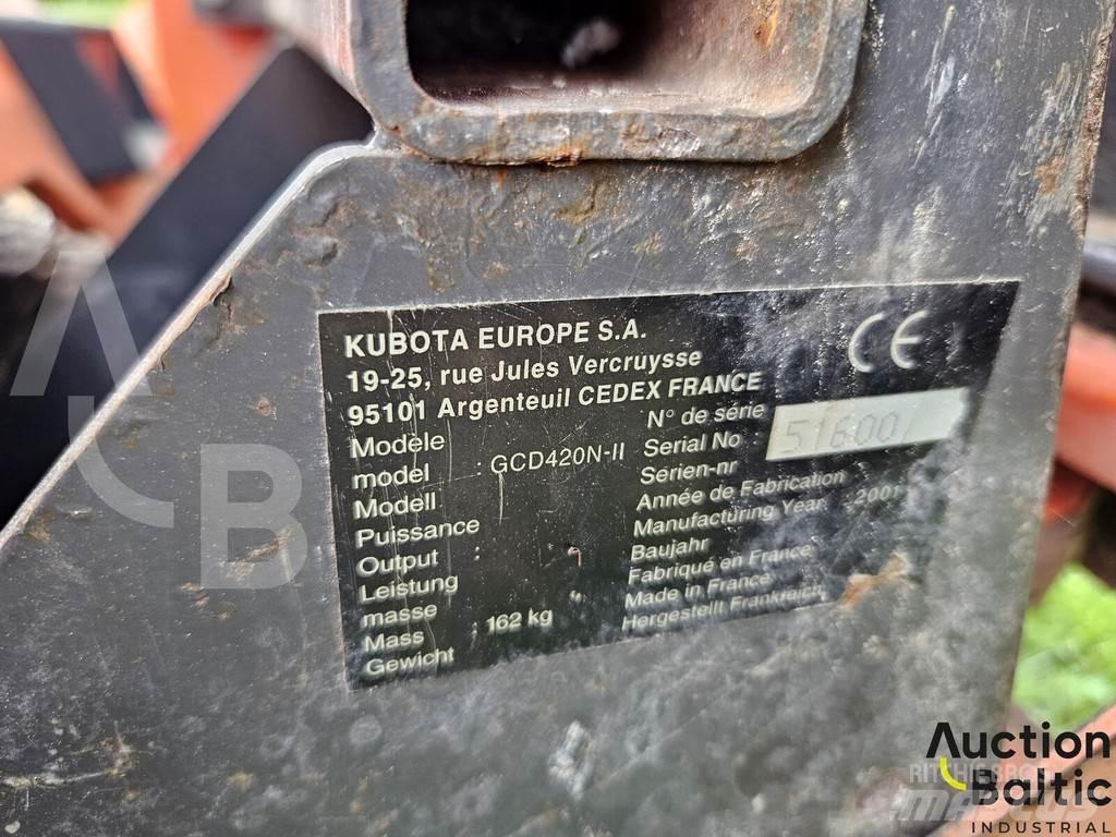 Kubota GCD420N-II Samochodné kosačky