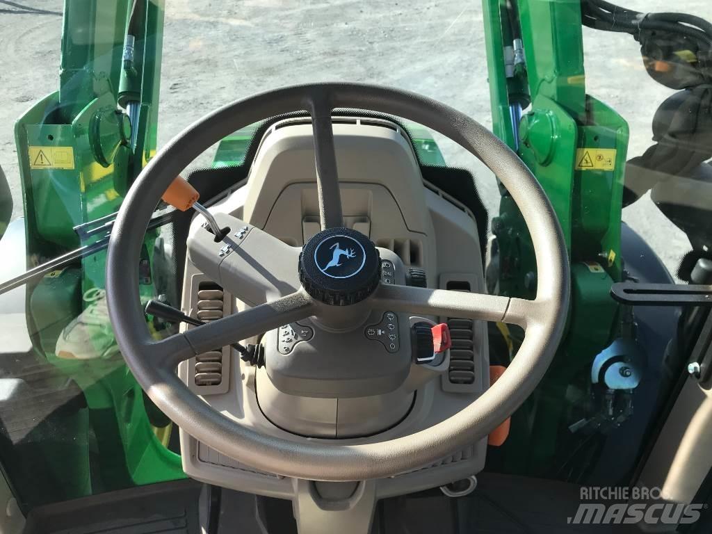John Deere 6100 M Traktory