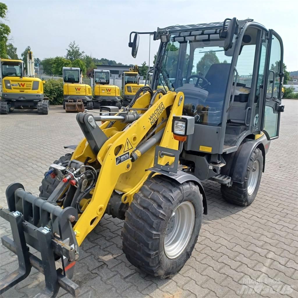 Wacker Neuson WL38 Kolesové nakladače