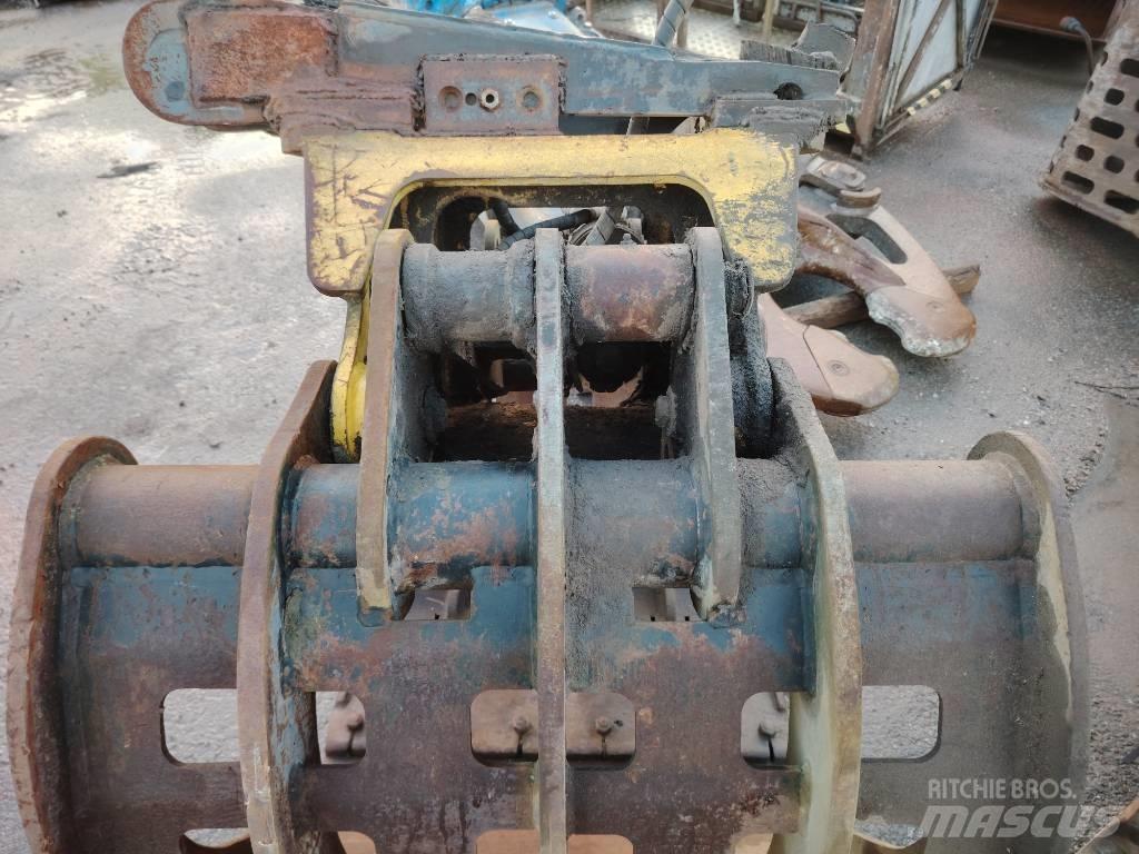 Engcon Koura Drapáky