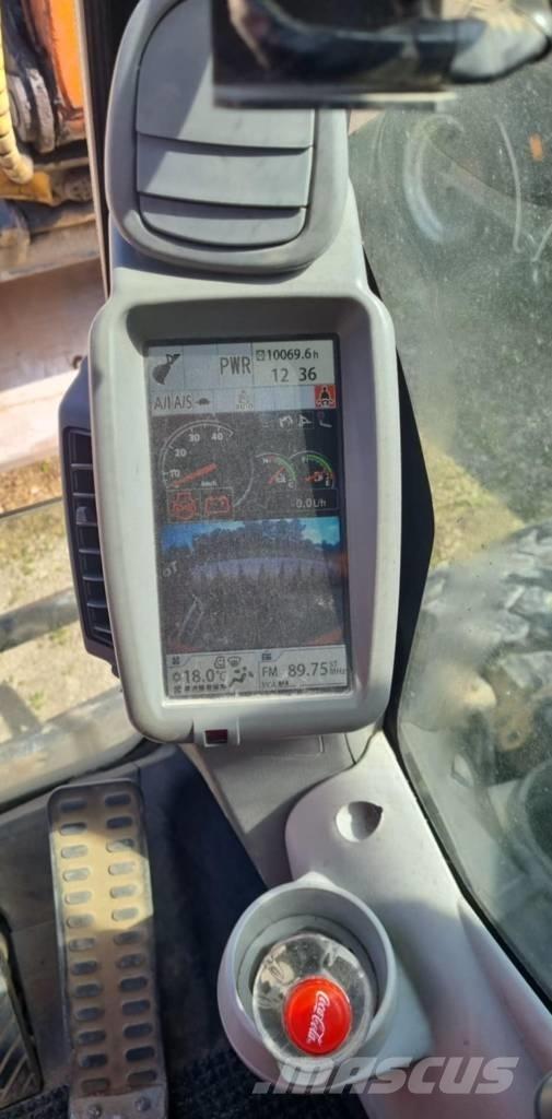 Hitachi ZX140W-5B Kolesové rýpadlá