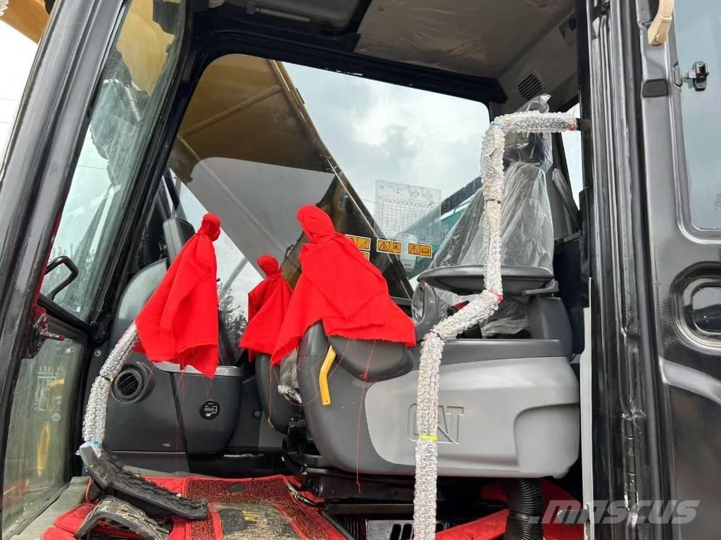 CAT 320 D Pásové rýpadlá