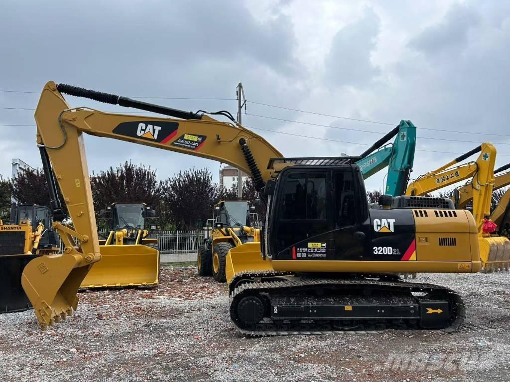 CAT 320 D Pásové rýpadlá