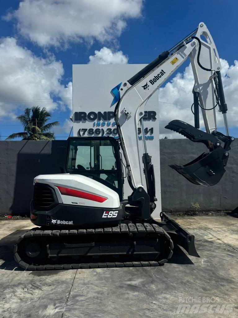 Bobcat E 85 Pásové rýpadlá