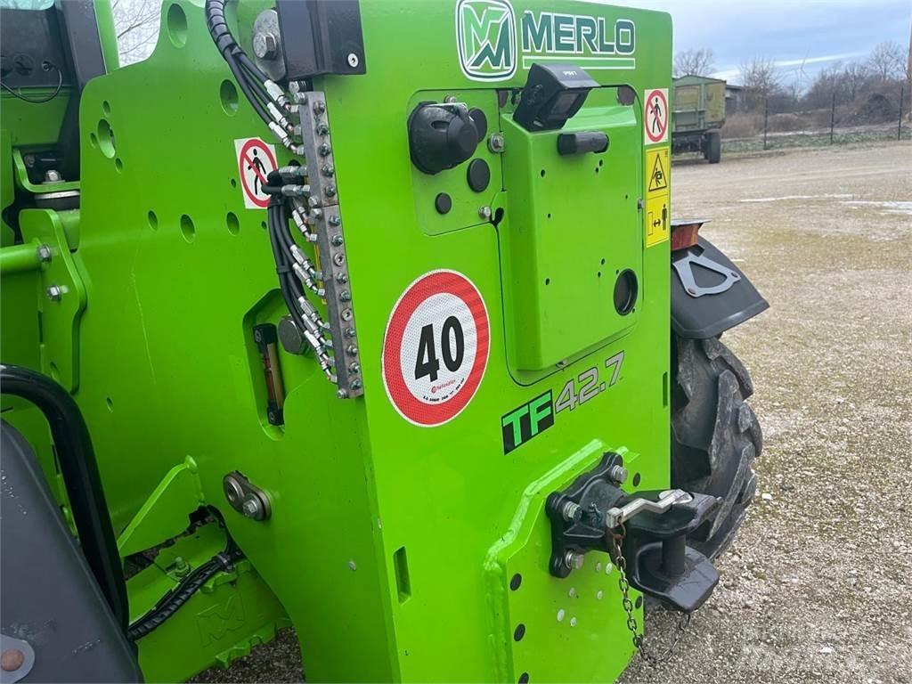 Merlo 42.7-140 Teleskopické nakladače pre poľnohospodárstvo