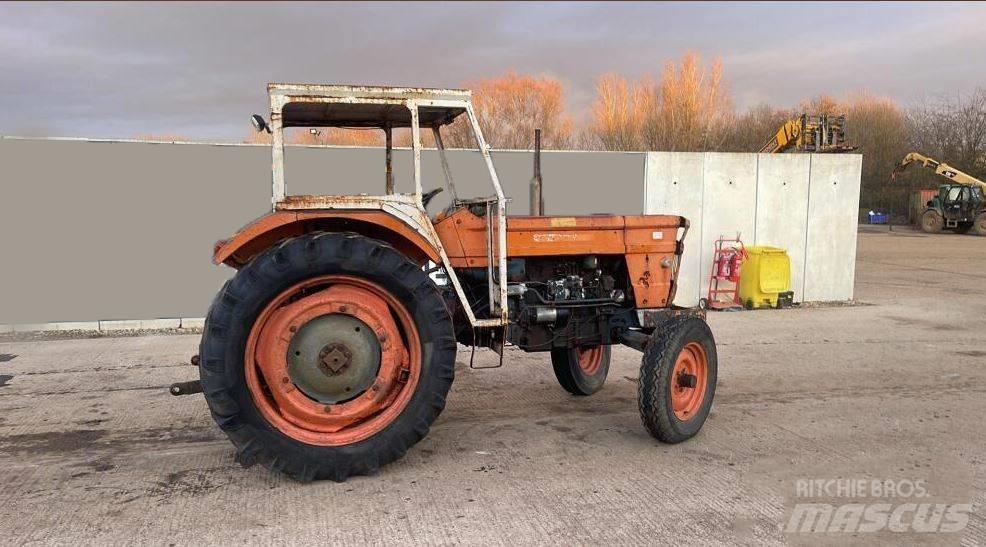 Fiat 670 Traktory