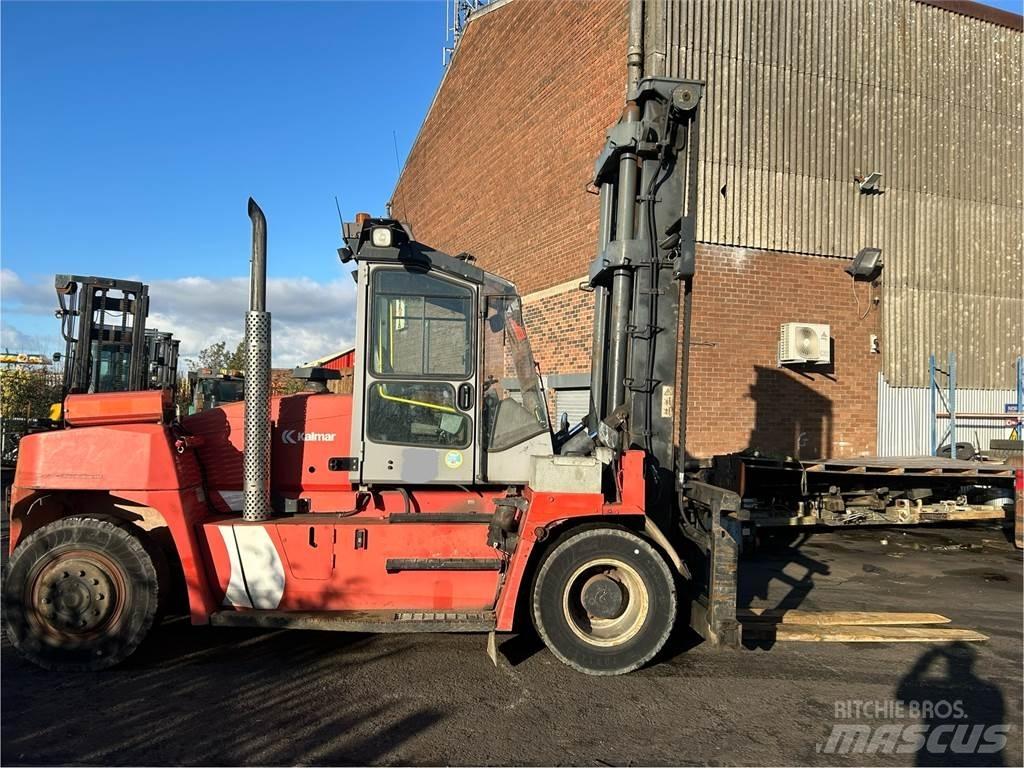 Kalmar DCE150-12 Dieselové vozíky