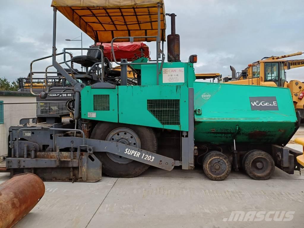 Vögele super 1302 Finišéry