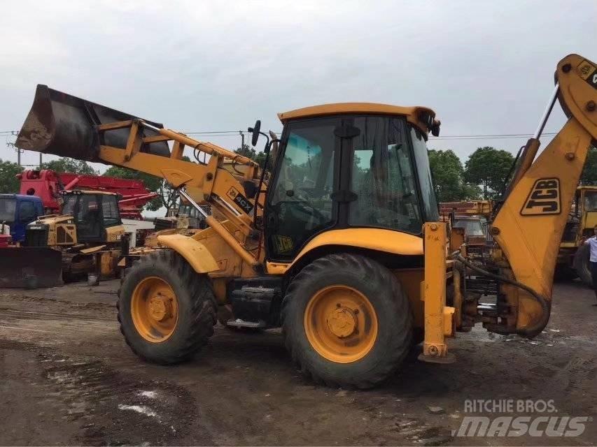JCB 4CX Rýpadlo-nakladače