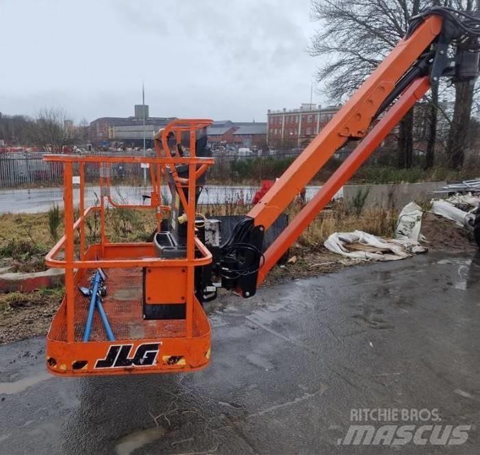 JLG 1500  AJP Kĺbové plošiny