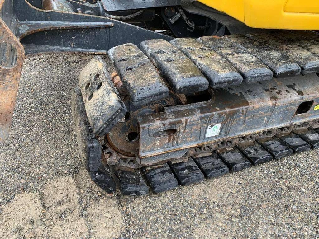 Komatsu PC88MR-8 Pásové rýpadlá