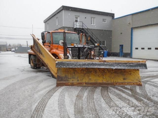International 7400 Snežné pluhy, predné snežné radlice
