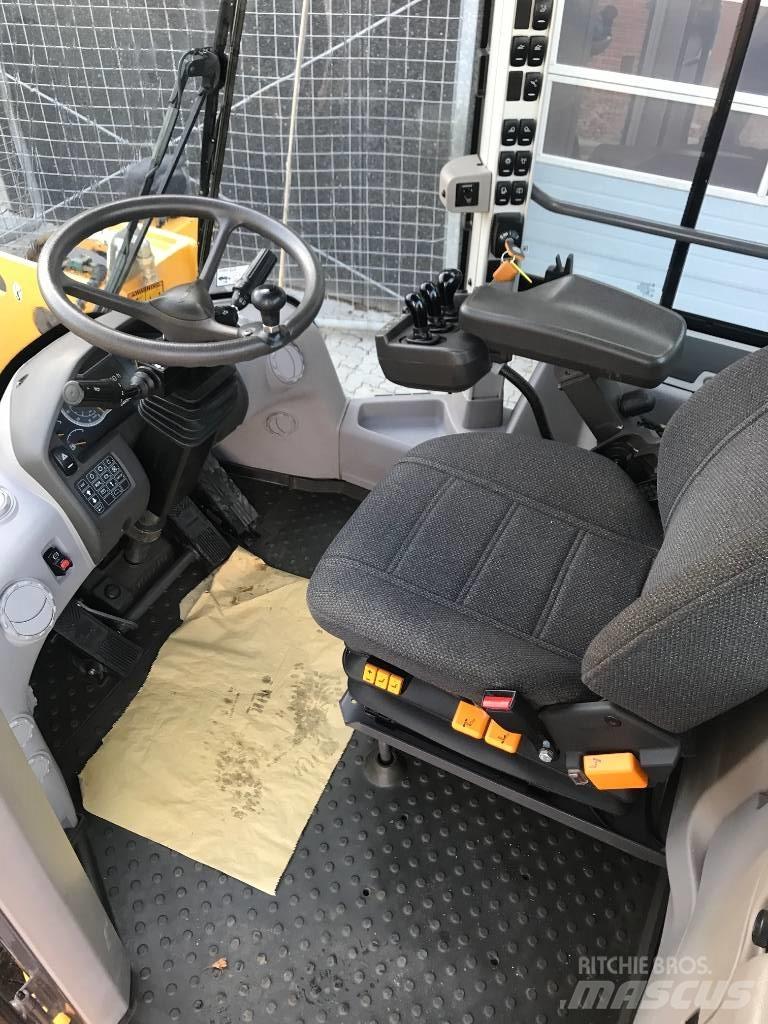 Volvo L120H Kolesové nakladače
