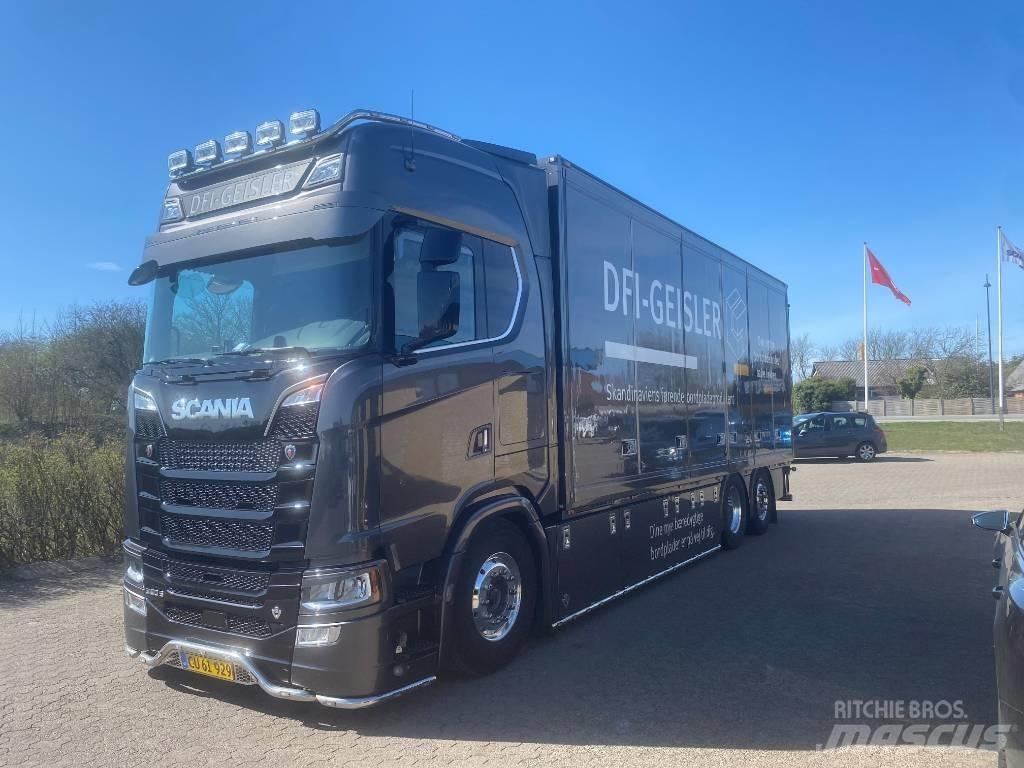 Scania S 520 Skriňová nadstavba