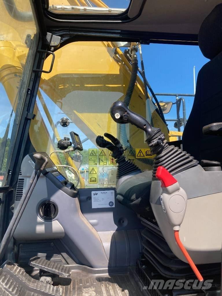 Komatsu PC 210 LC-11 Pásové rýpadlá
