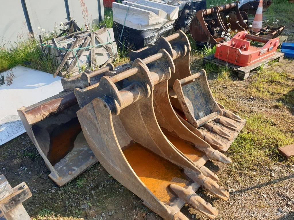Komatsu PW118MR-11 Kolesové rýpadlá