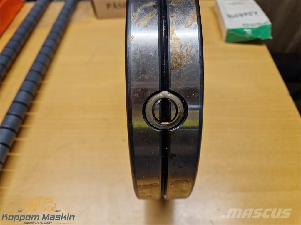  Other/Övrigt 4838A Podvozky a zavesenie kolies