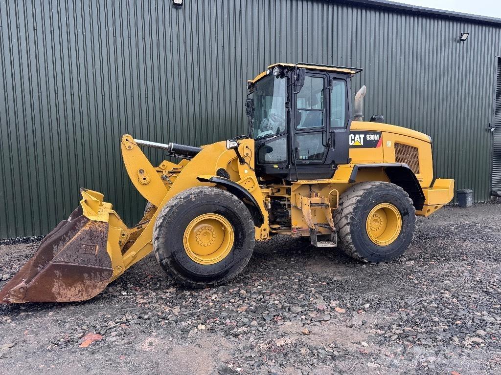 CAT 930 M Kolesové nakladače